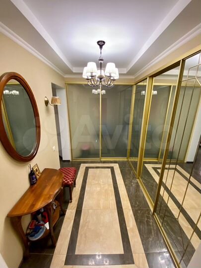 3-к. квартира, 88 м², 19/24 эт.