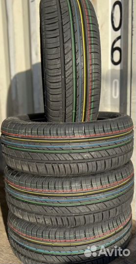 Viatti Strada Asimmetrico V-130 195/50 R15 82V