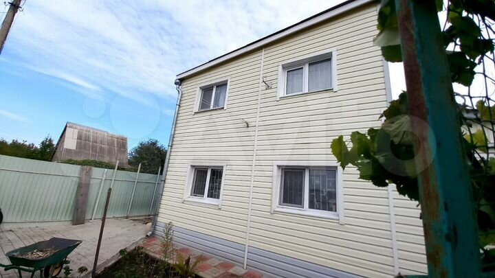 Дом 66,2 м² на участке 6 сот.