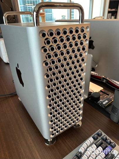 Настольный пк Mac Pro