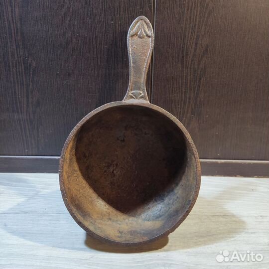 Старинная форма для выпечки