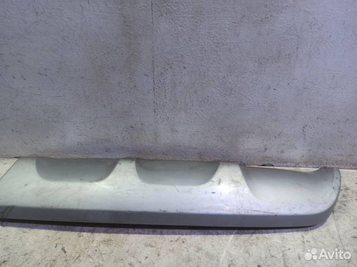 Накладка заднего бампера