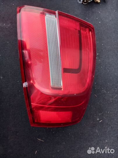 Задние наружние фонари VW Jetta 6
