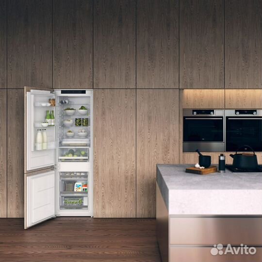 Встраиваемый холодильник Asko RFN31831I