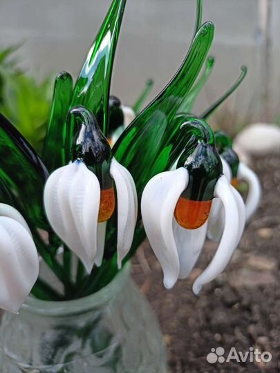 Цветы из стекла