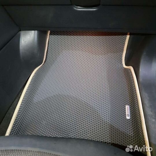 Авто коврики Eva 3D с бортиками