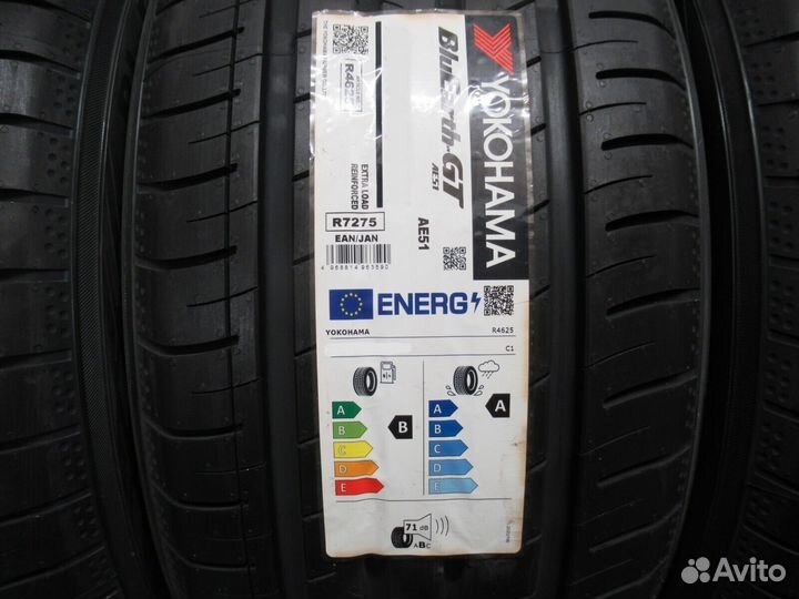 Yokohama BluEarth-GT AE51E 245/45 R17 99W