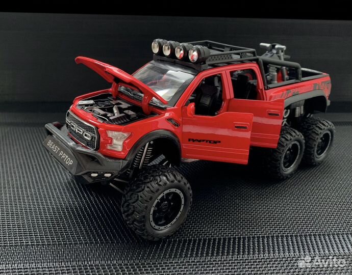 Машинка Ford Raptor