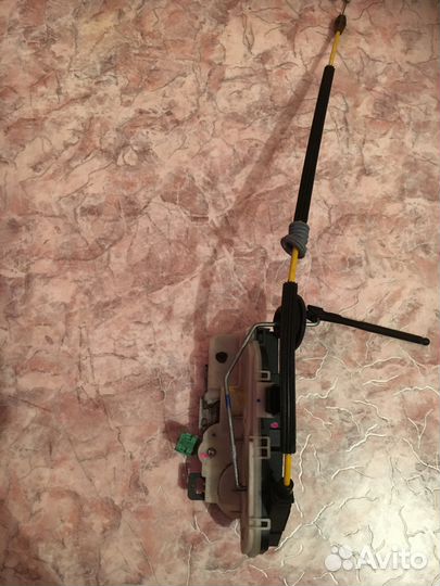 Замок двери задней правой для Ford America Explore