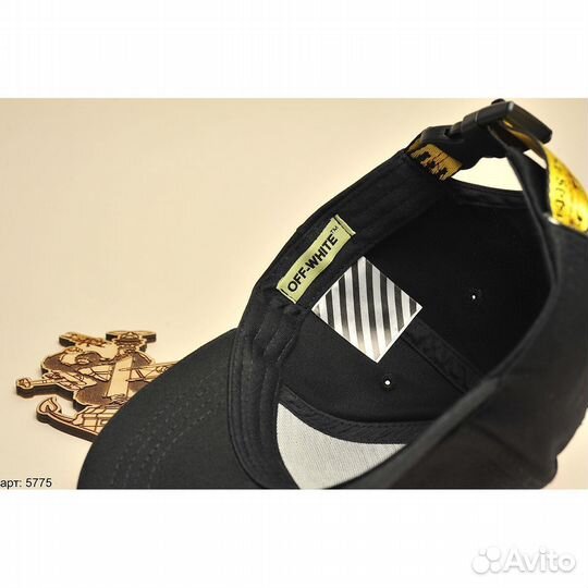 Кепка off white черная