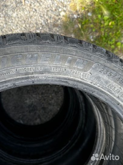 Michelin X-Ice North 235/45 R18