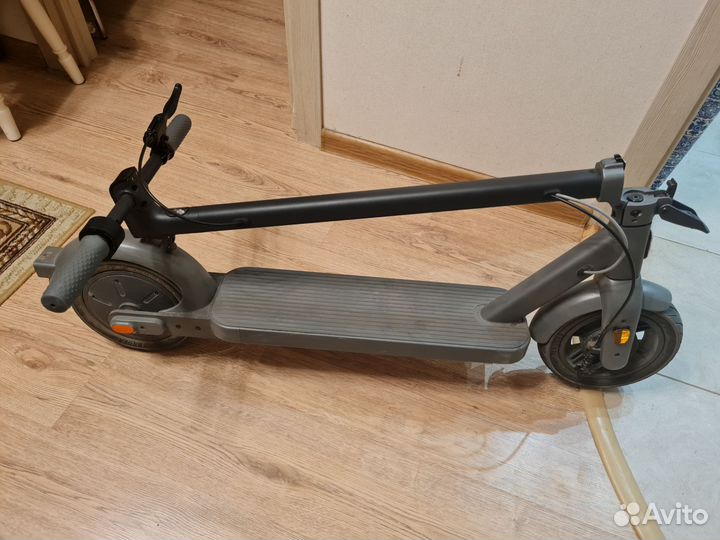 Самокат взрослый электрический