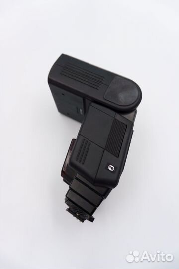 Вспышка Sigma EF-610 DG ST для Canon