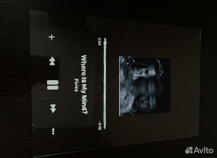 Трек в стекле