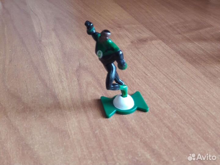 Игрушки из киндера