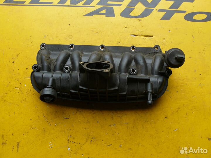 Коллектор впускной Volkswagen Passat B6 2.0 BKP