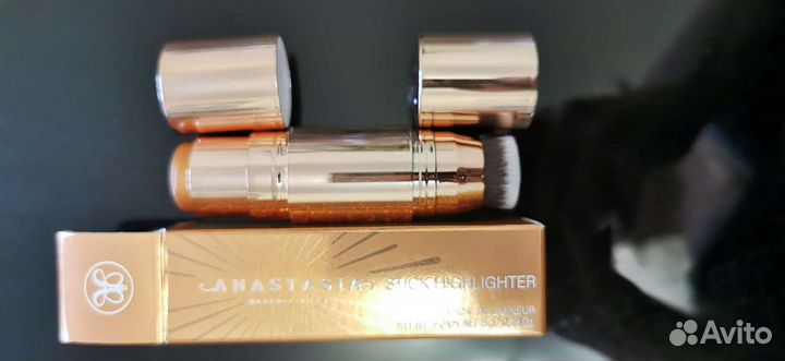 Хайлайтер в стике ABH