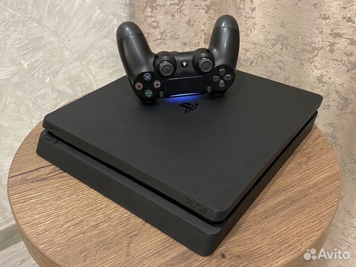 Sony PlayStation4, с играми и док.станцией