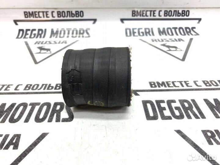 Патрубок интеркулера Volvo S80 V70 XC70 31261370