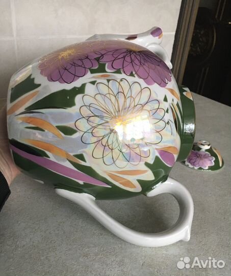 Большой фарфоровый чайник «Астры», Дулёво»