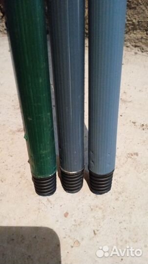 Черенок, рукоятка для швабры, метлы, грабли