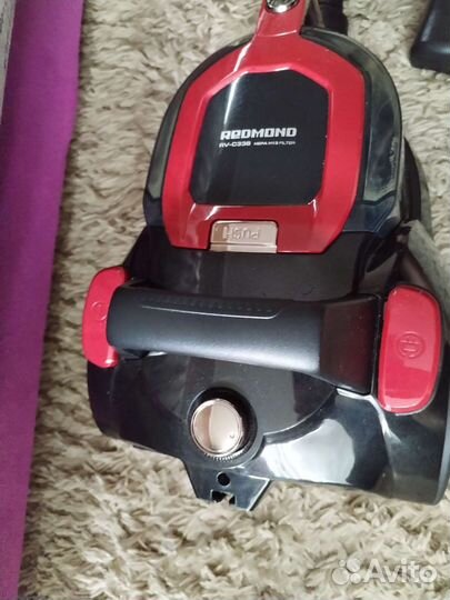 Пылесос Redmond RV-C336