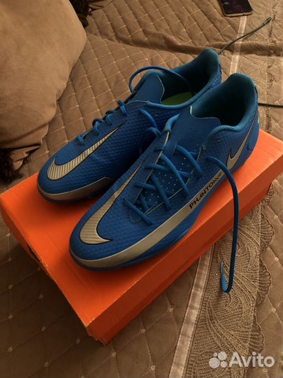Бутсы nike phantom