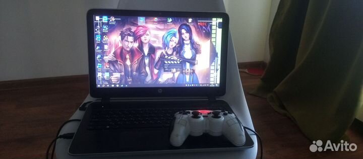 Игровой ноутбук hp 4ядра видео 2гб память 12гб
