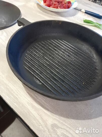 Чугунная сковорода гриль