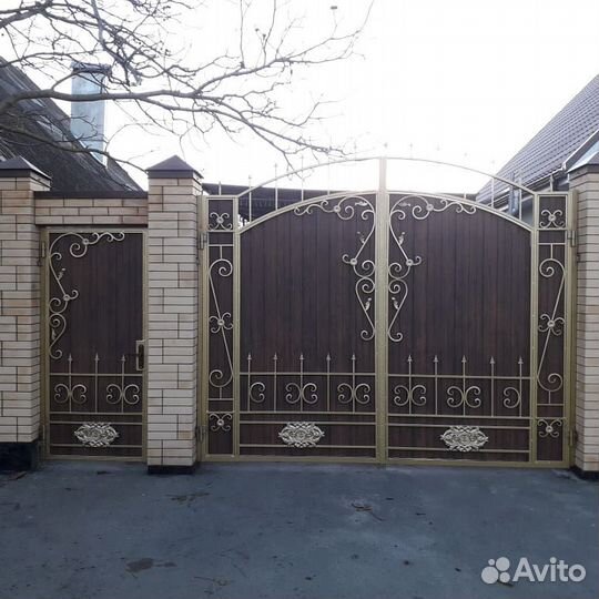 Ворота с калиткой, новые