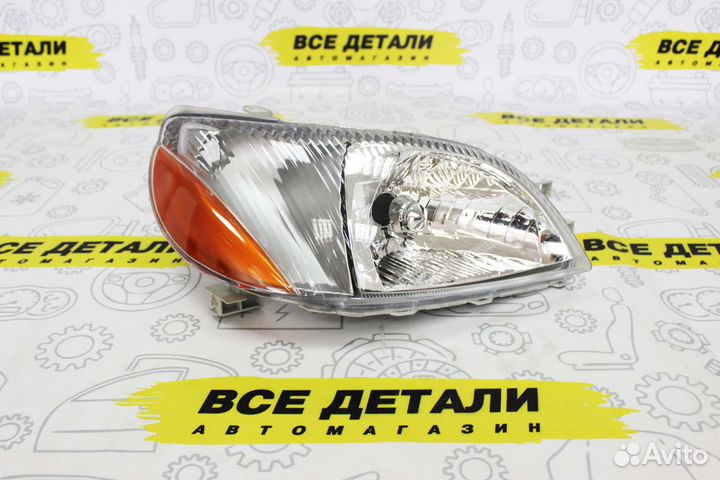 Фара Toyota Platz /Echo 99-02