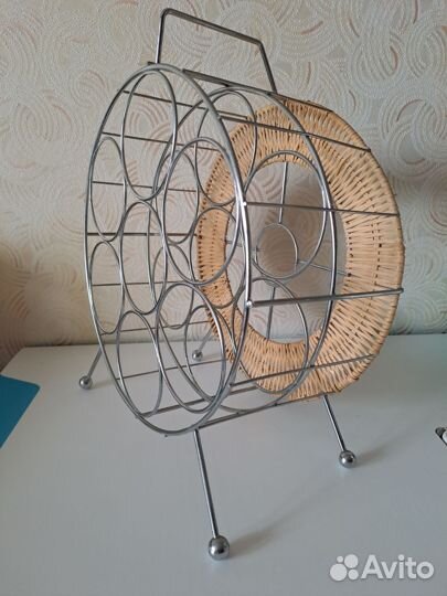 Стойка для бутылок