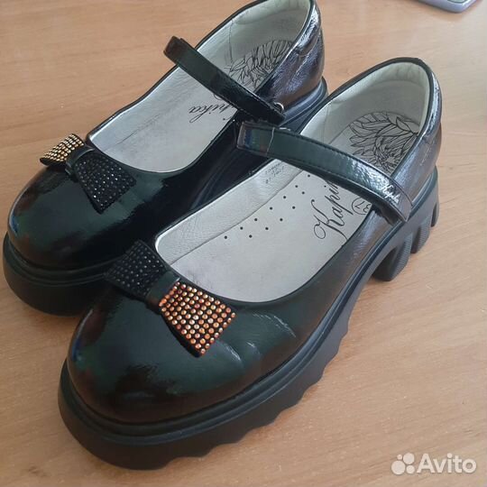 Туфли для девочки 37 размер кожаные