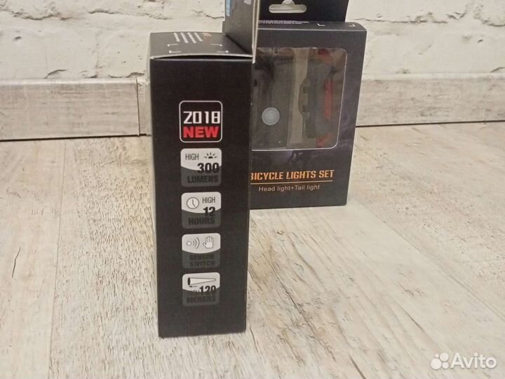 Фонарь для велосипеда передний и задний