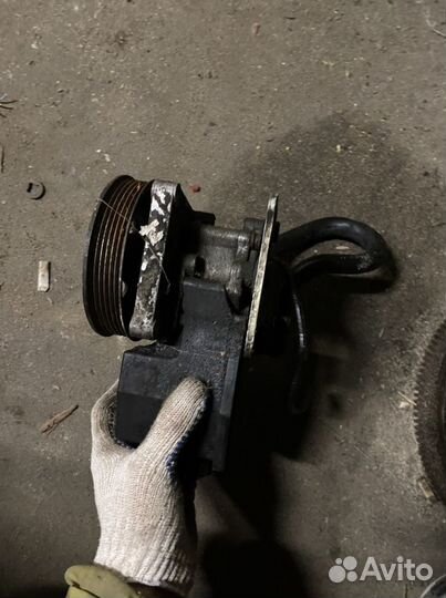 Насос гидроусилитель Mercedes W210