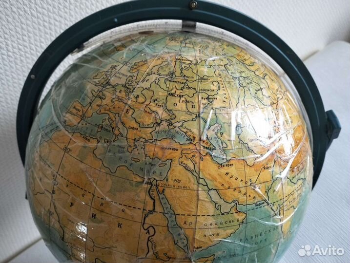 Глобус физический диаметр 26 см школьный