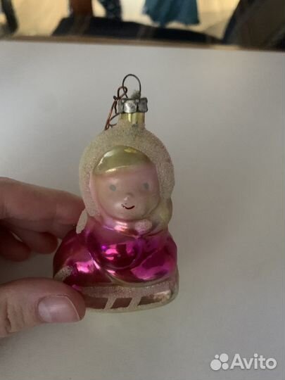 Елочные игрушки СССР девочка на санках