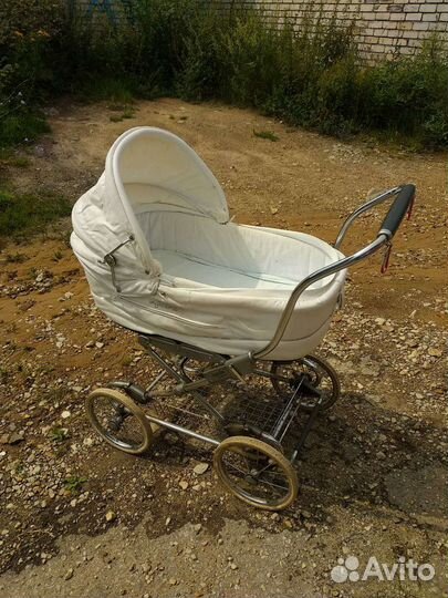 Коляска люлька Inglesina Vittoria