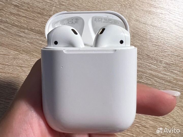 Airpods 1 поколения оригинал
