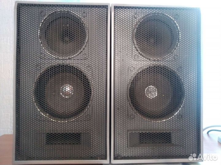 Акустические колонки
