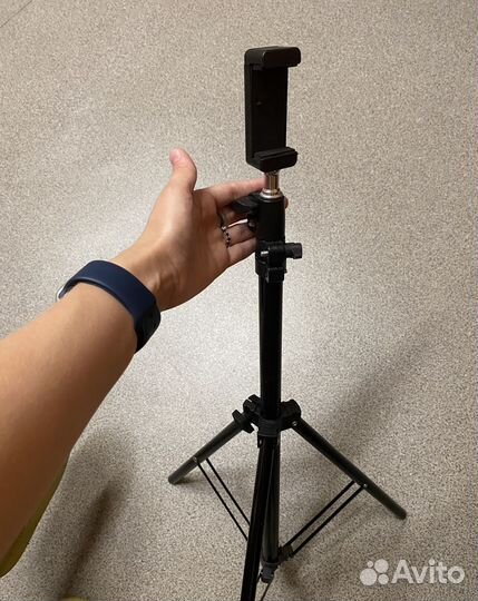 Штатив (стойка для телефона)