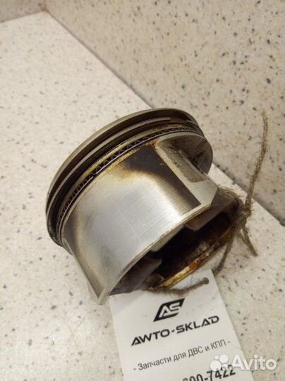 Поршень Honda Inspire UC1 J30A