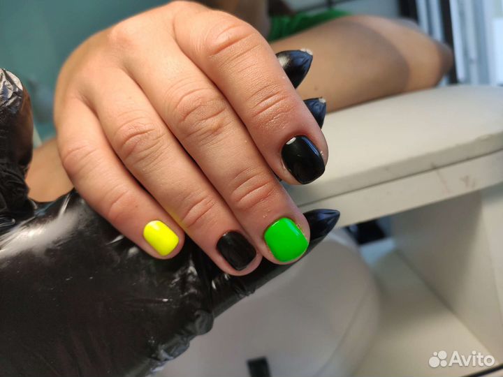 Нужна модель на маникюр бесплатно