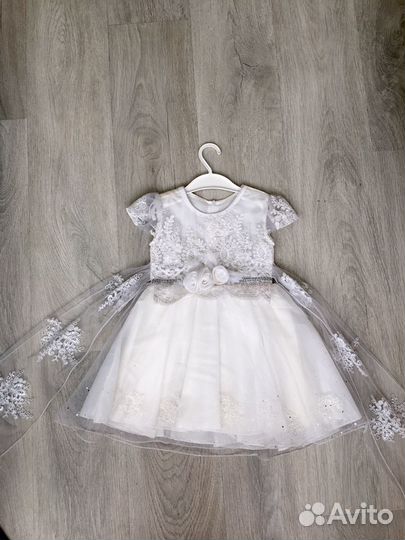 Праздничное платье на годик кружево