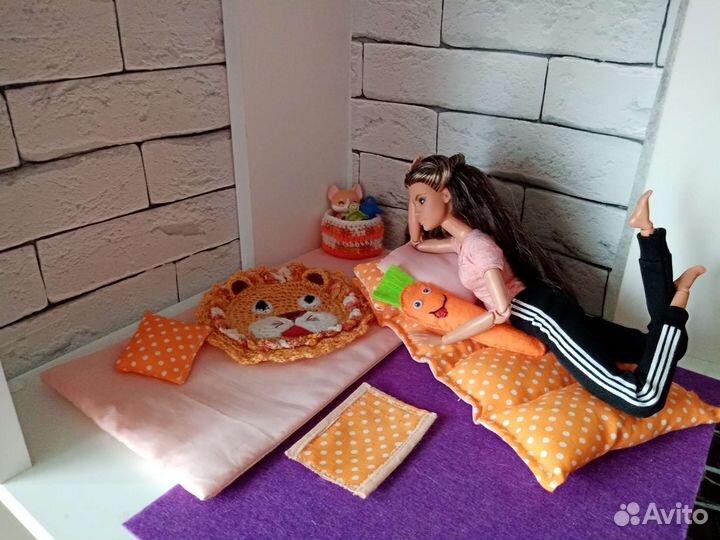 Набор миниатюр в кукольный дом в детскую