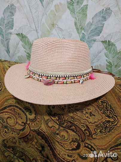 Шляпа женская
