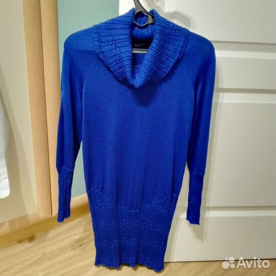 Вязаное платье