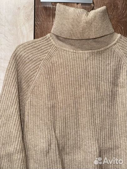 Свитер женский