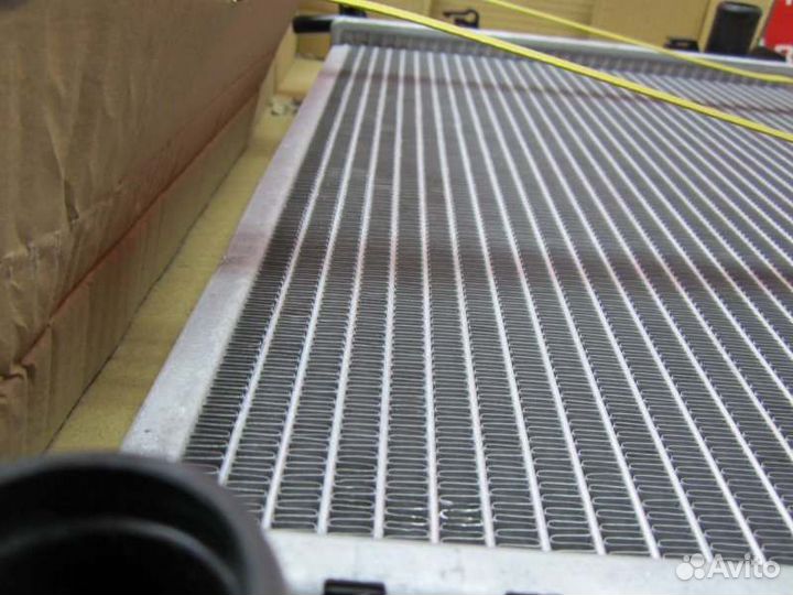 Радиатор охлаждения Ford Focus 1 1.4 / 1.6