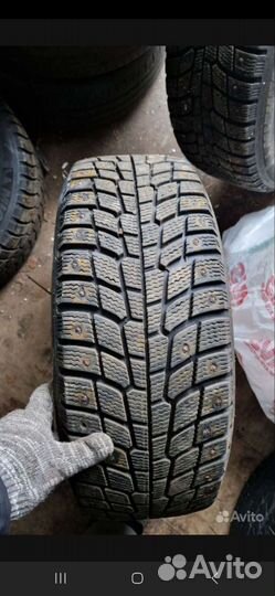 Michelin X-Ice North XIN2 205/50 R17